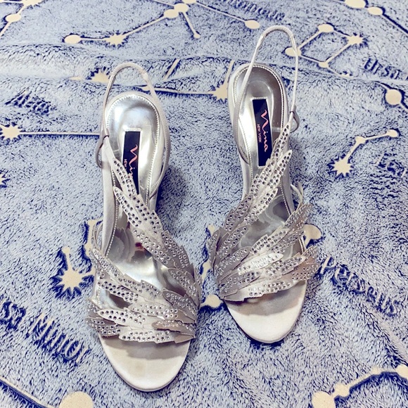 Feather Nina Heels with Rhinestones - Picture 2 of 3